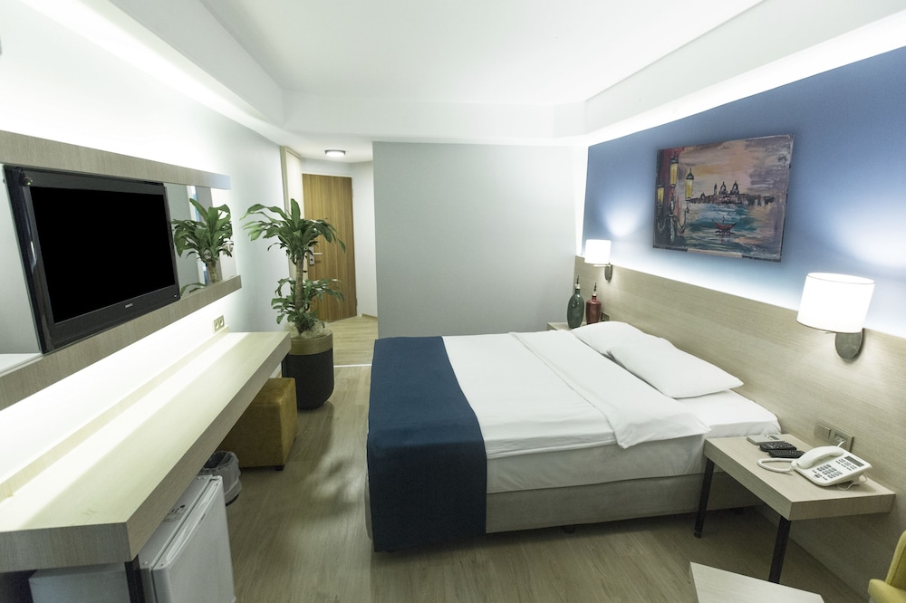 Piskin Hotel 9/30