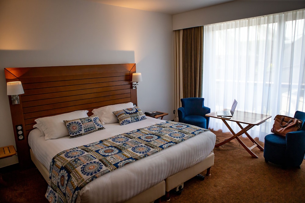 Standard, Double or Twin Bed, Courtyard Area