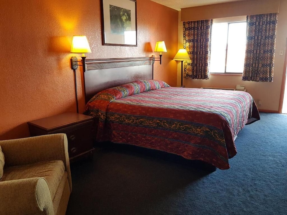 Budget Host Inn Eastland 16/56