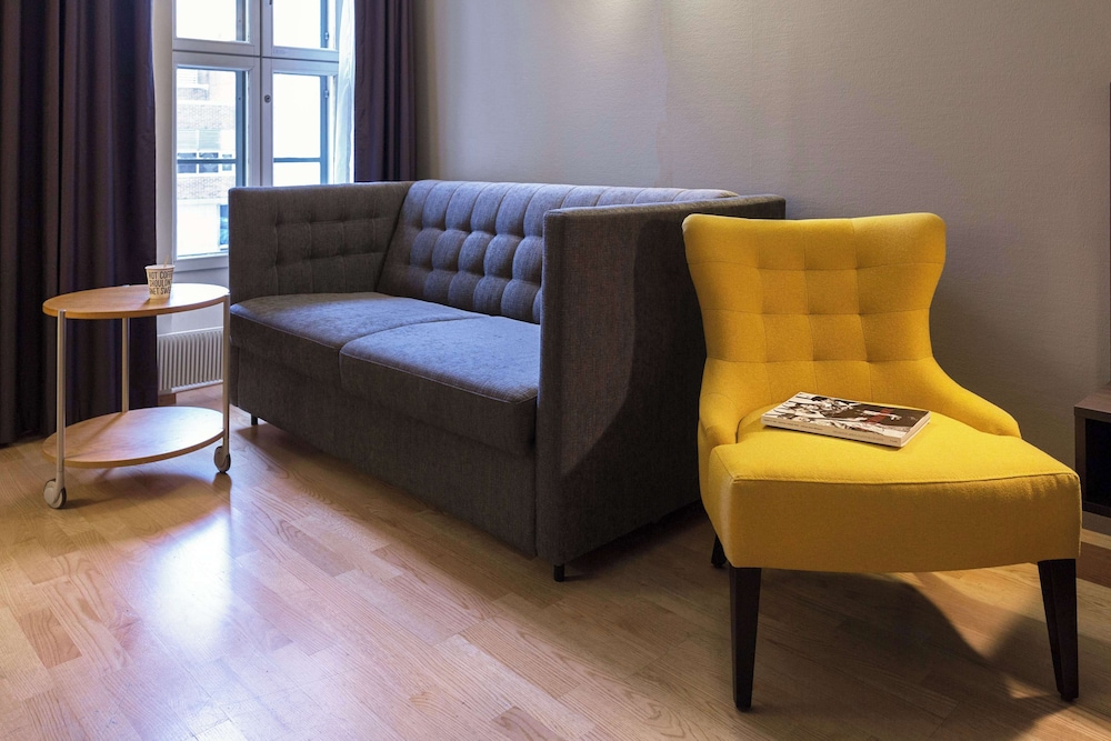 Scandic Grand Marina 48/76