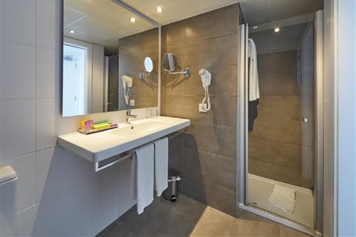 Room, Single, Double or Twin Bed, Balcony