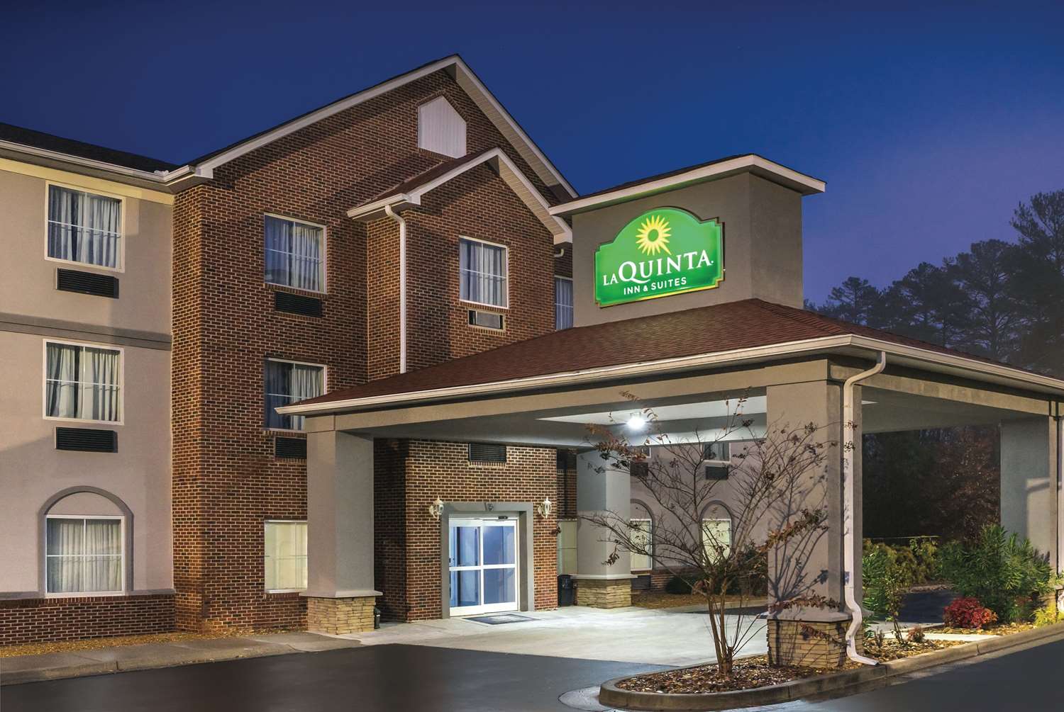 La Quinta Inn And Suites By Wyndham Rome 1/16