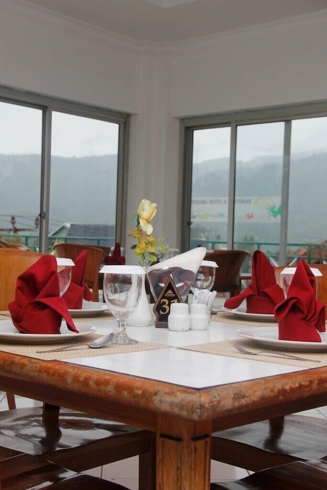 Parama Hotel Puncak 21/23