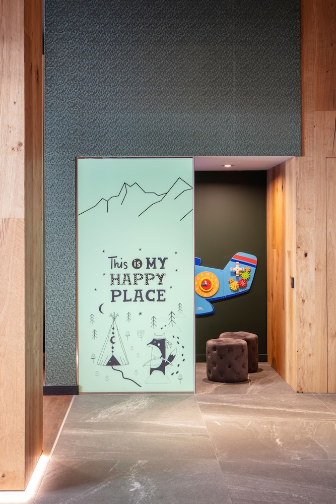 Lobby at Acta Arthotel, ANDORRA LA VELLA
