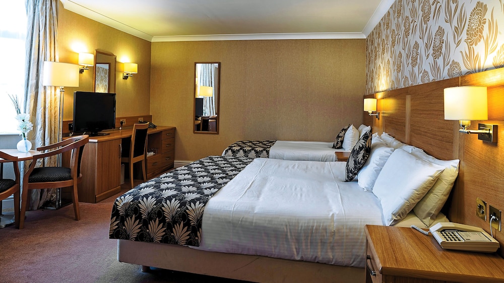 Weetwood Hall 21/64