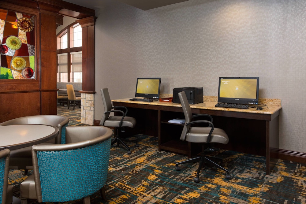 Residence Inn by Marriott Kansas City Airport 21/40