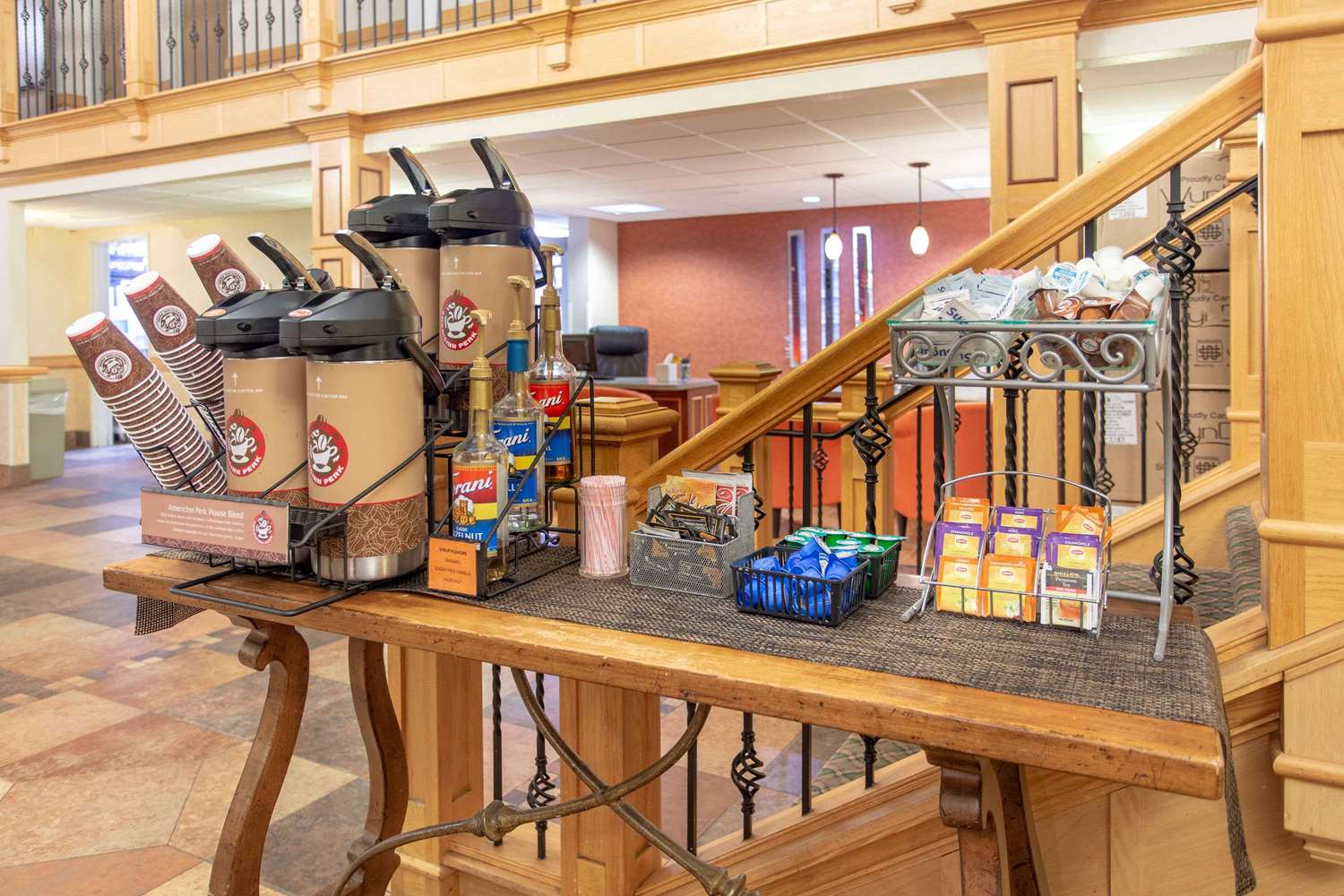AmericInn by Wyndham Sheboygan 15/27