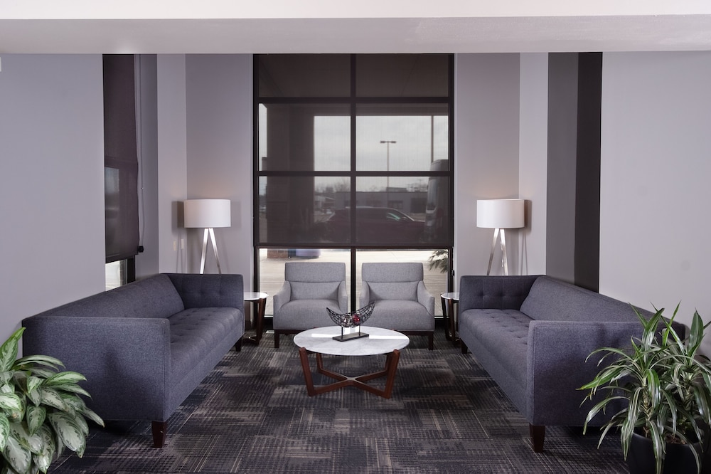 HYATT REGENCY GREEN BAY 24/59