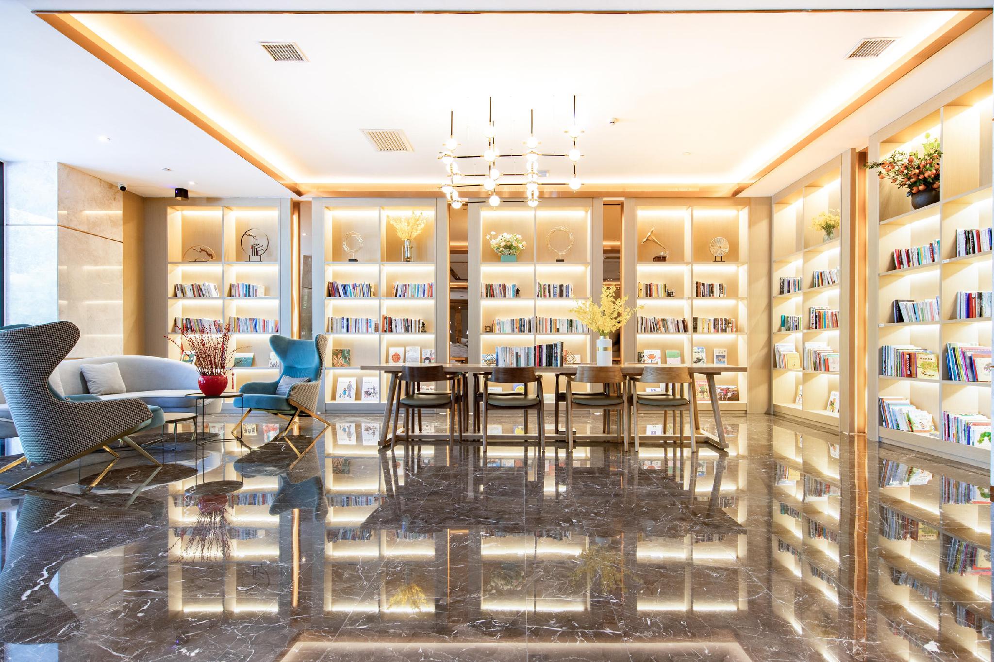 Atour Hotel (Qilihe Bridge, Lanzhou High Speed Railway Station) 38/45