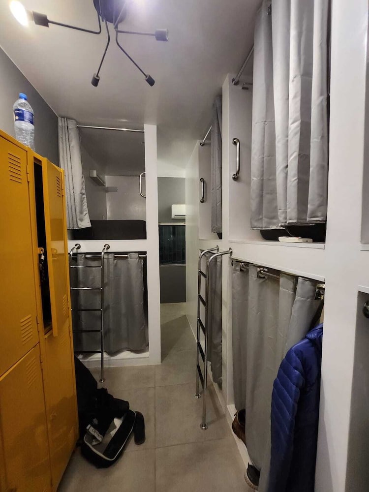 Vila Rock Hostel 40/50