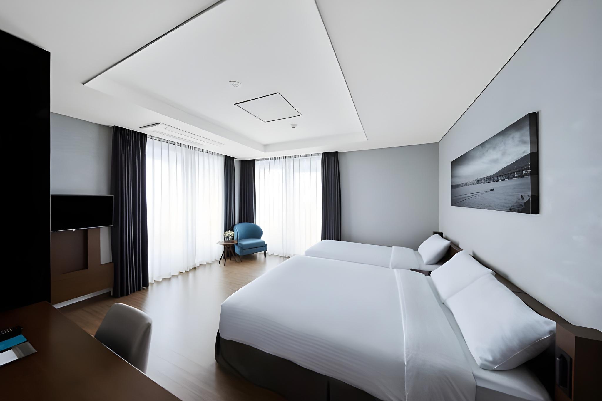 Ocean, Premier, Suite