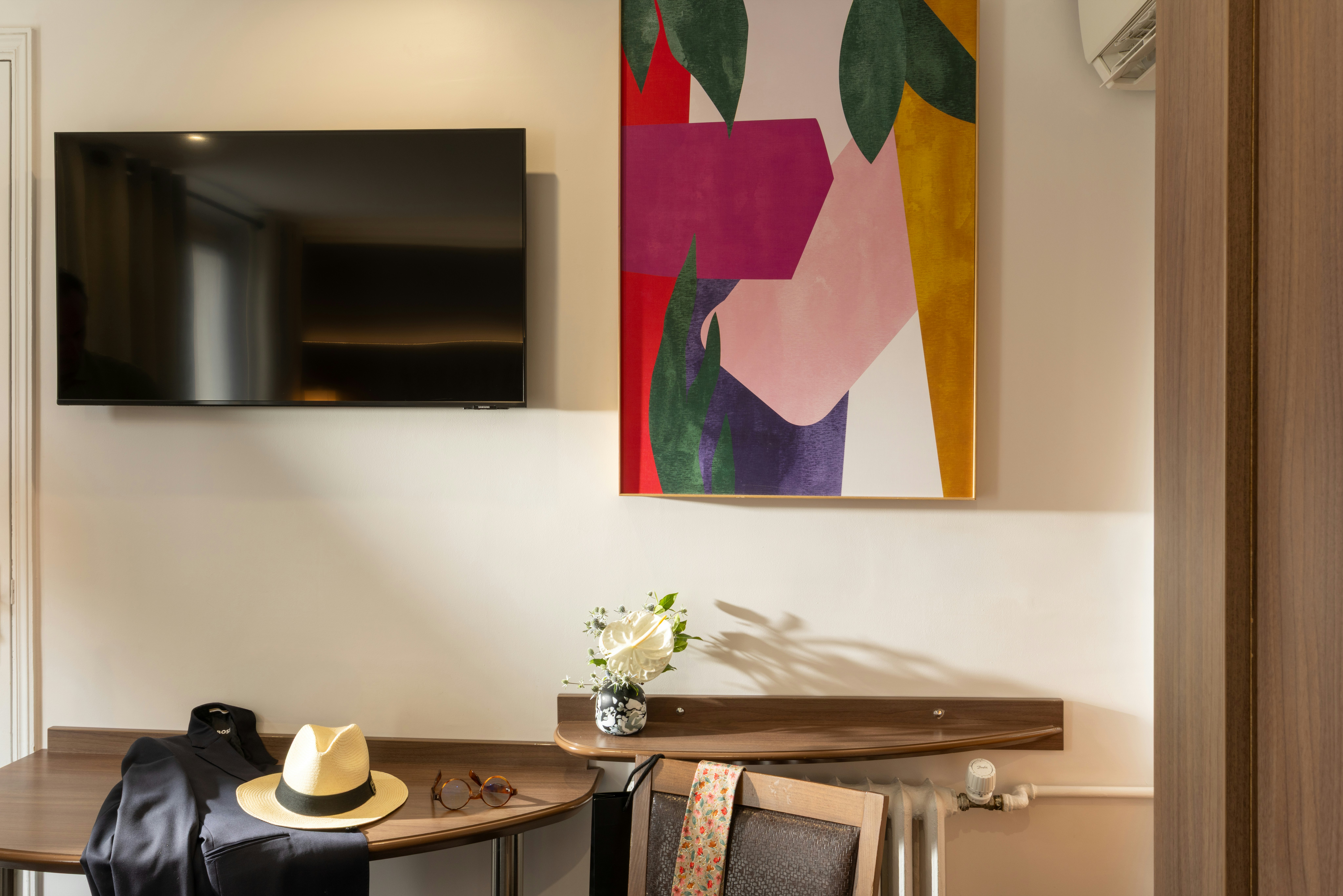 Hotel London Paris 43/50