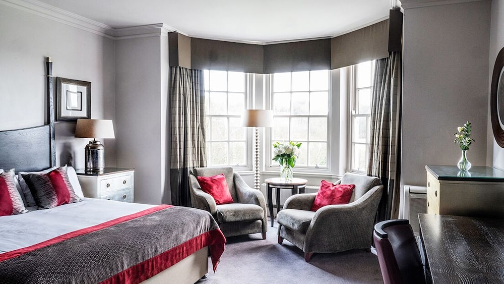 Wood Hall Hotel & Spa 10/55