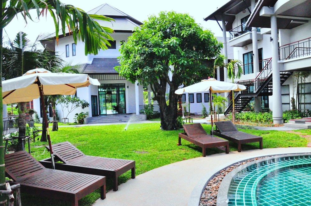 NAVATARA PHUKET RESORT 67/71