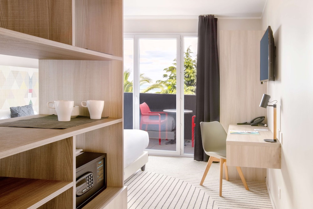 Best Western Plus Antibes Riviera 27/57