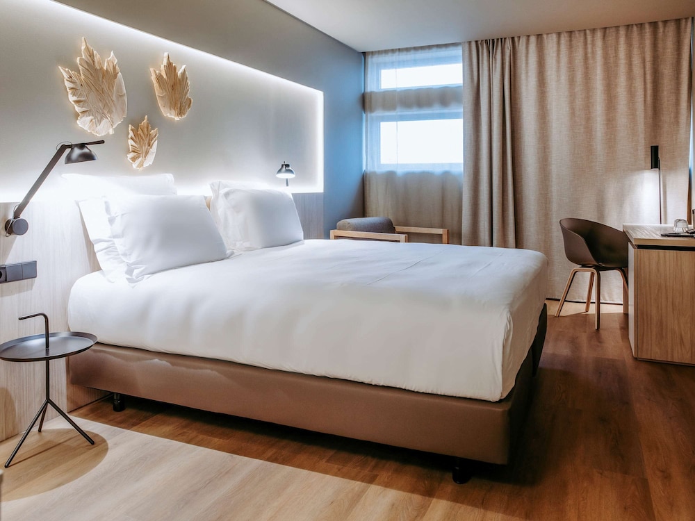Mercure Fatima 13/68