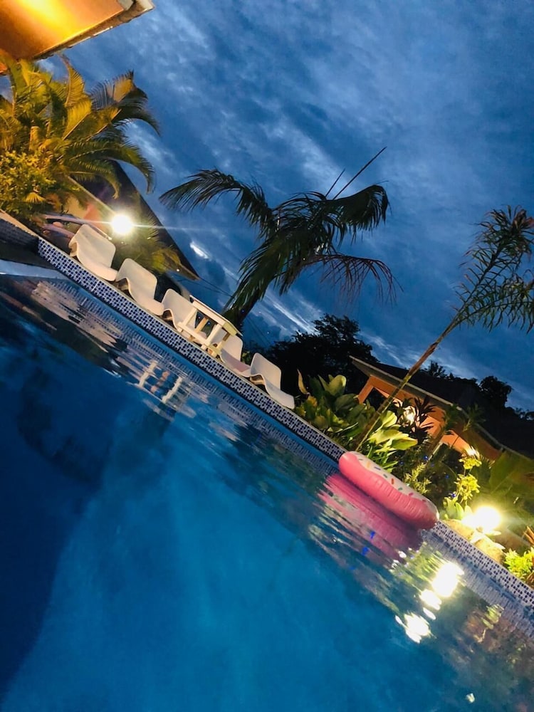 Alha Villa 19/22