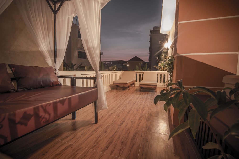 Reaksmey Chanreas Hotel 41/49