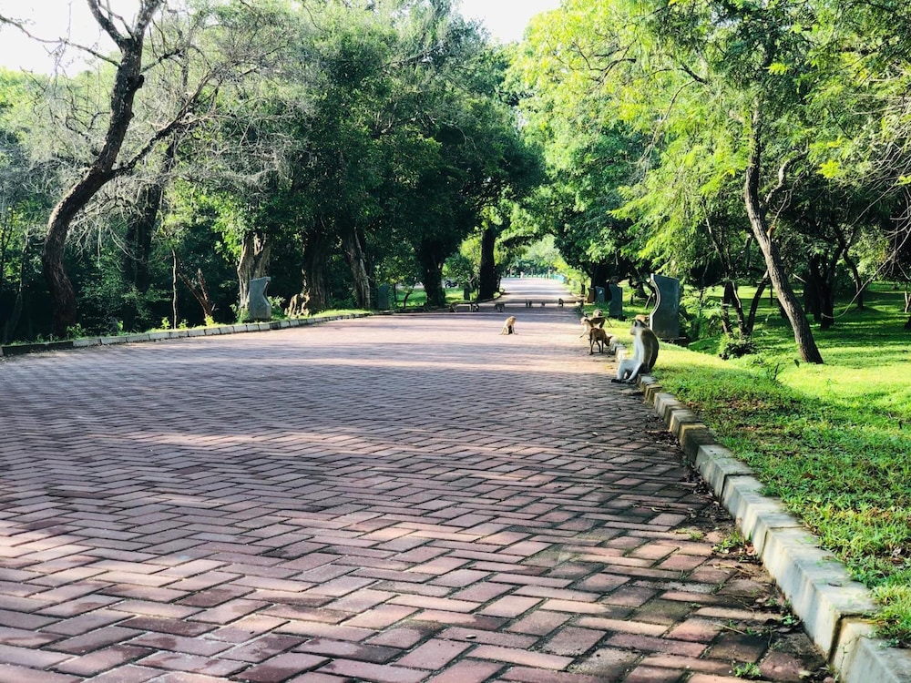 Kumari Resort 27/31