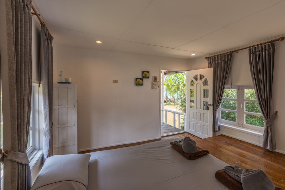 Siam Beach Resort Koh Kood 36/57
