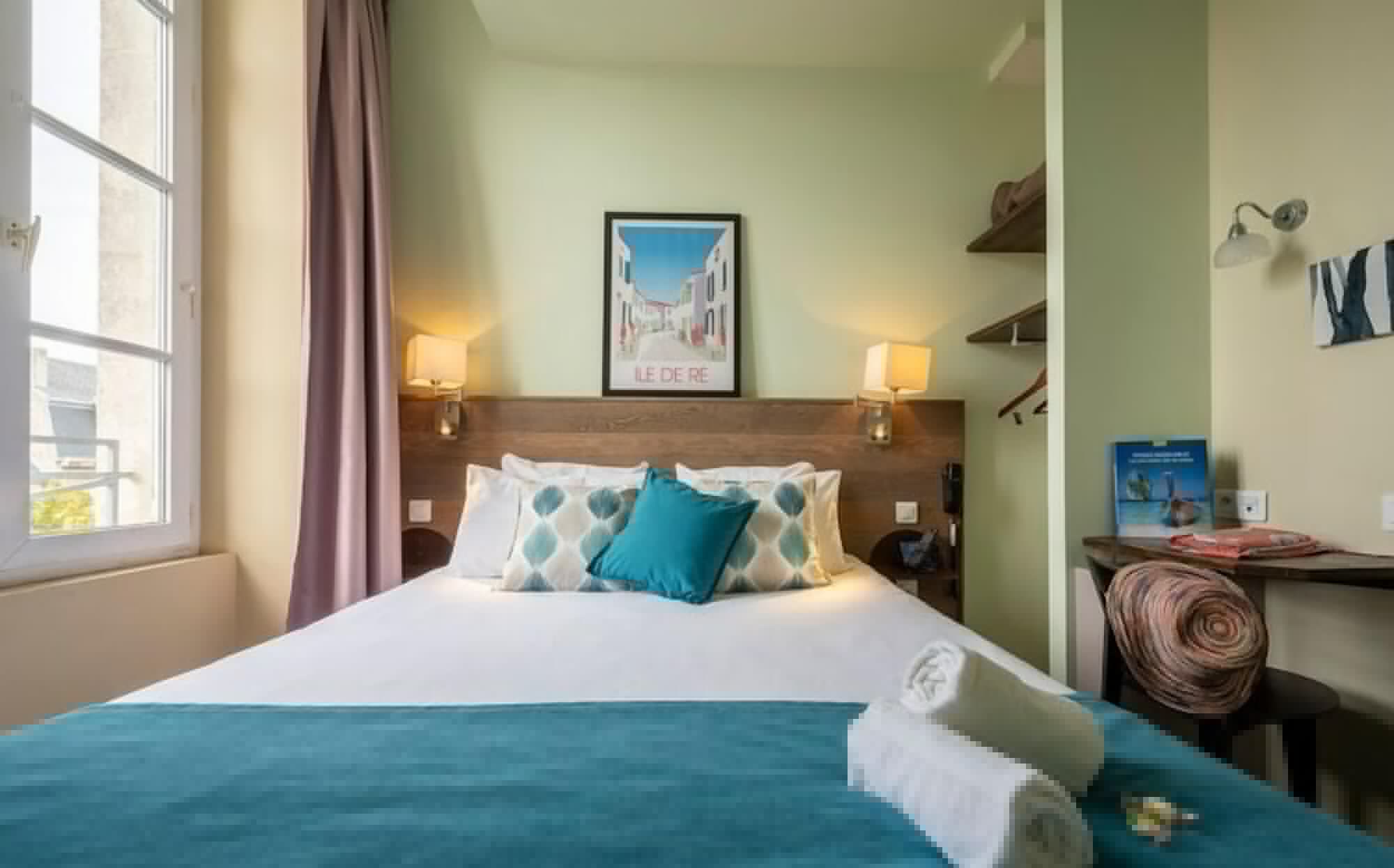 SUPERIOR, DOUBLE BED