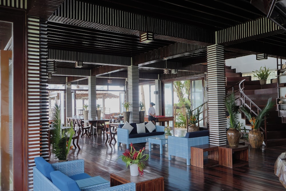 Ocean 101 Beach Resort 28/50