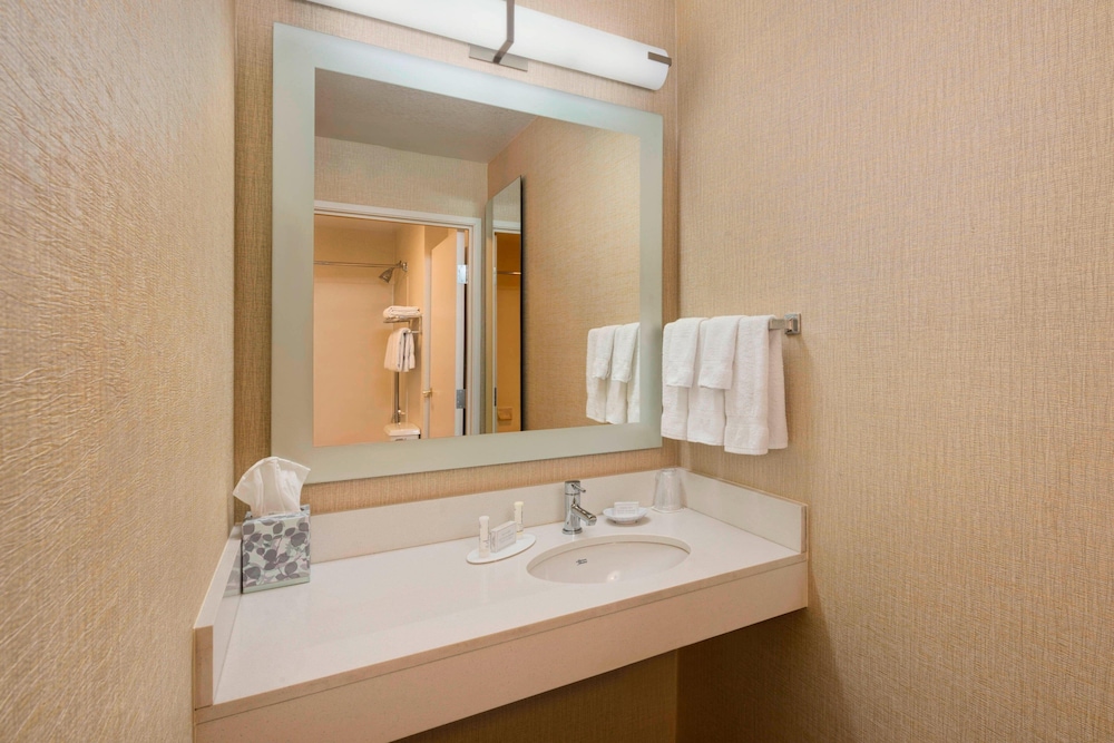 SpringHill Suites by Marriott South Bend/Mishawaka 10/33