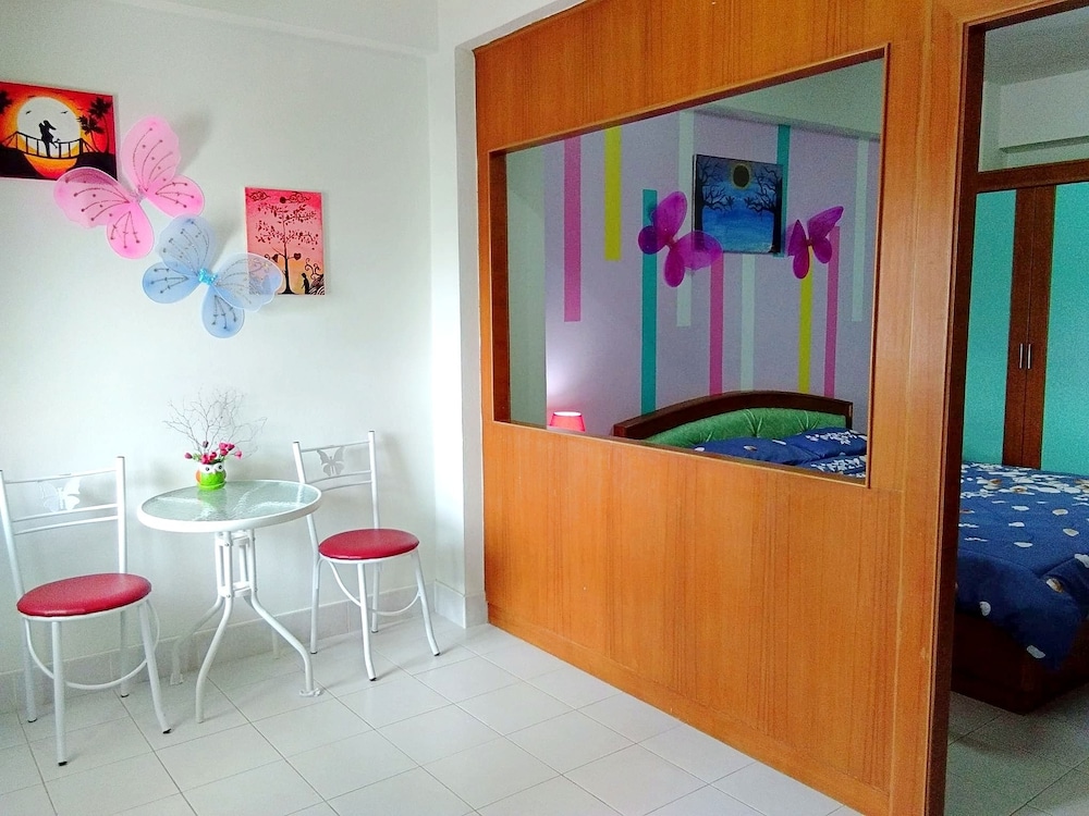 Ruen Benjamart 17/55