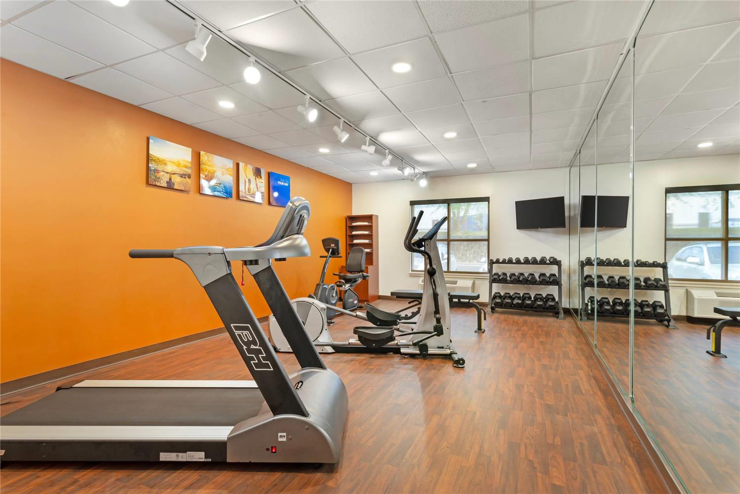 Comfort Suites Oxford I-20 exit 188 24/45