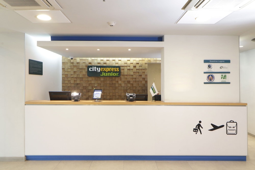City Express Junior by Marriott San Luis Potosi Zona Industrial 6/48