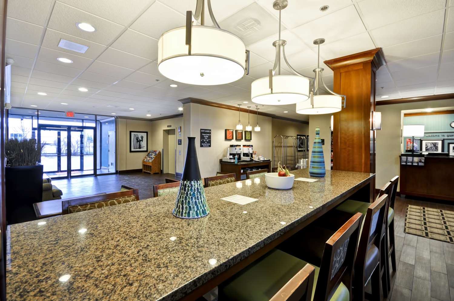 restaurant cafeteria