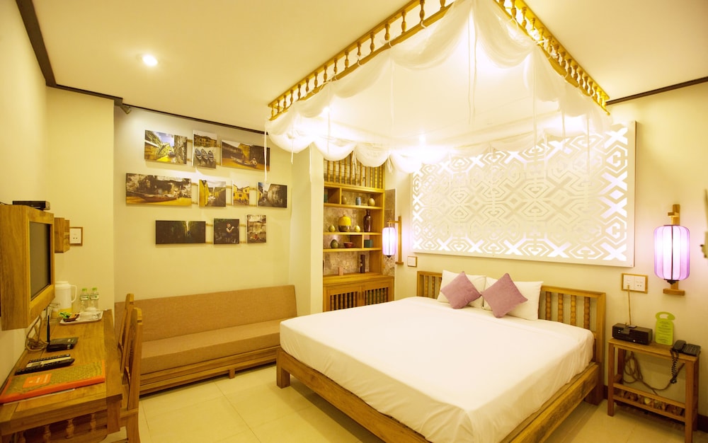 Vinh Hung Library Hotel 23/63