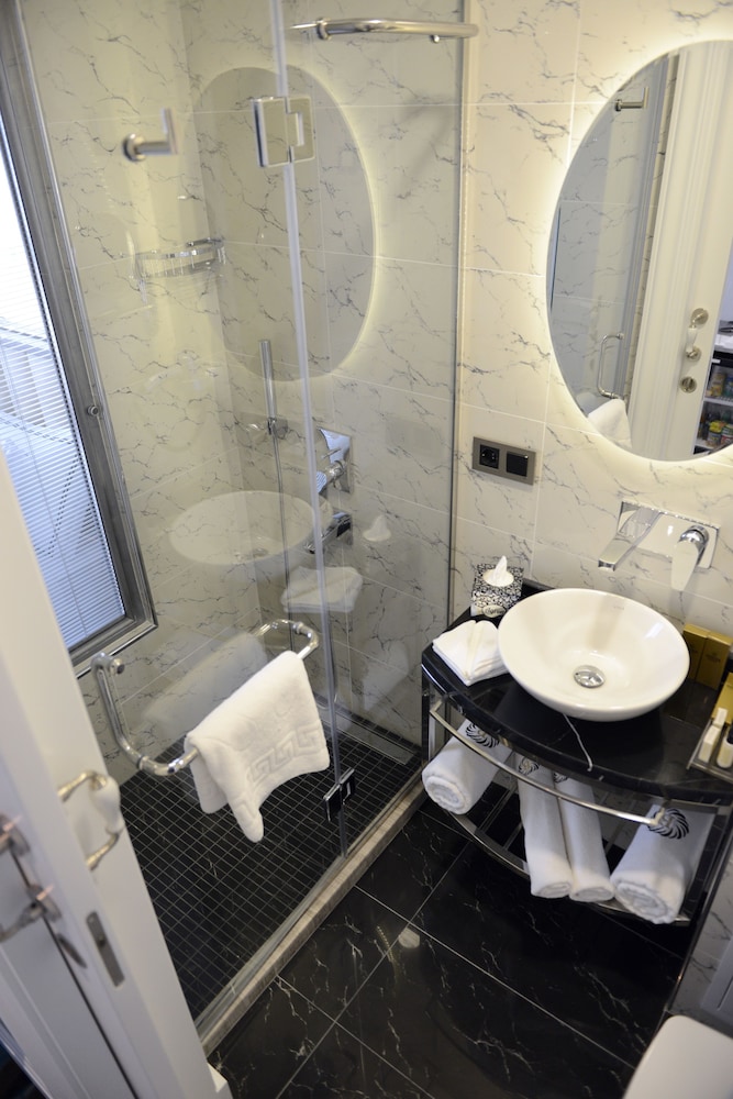 Berjer Boutique Hotel 50/50