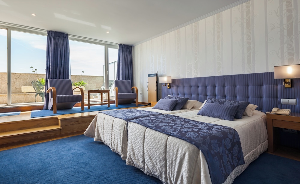 Superior, King Bed