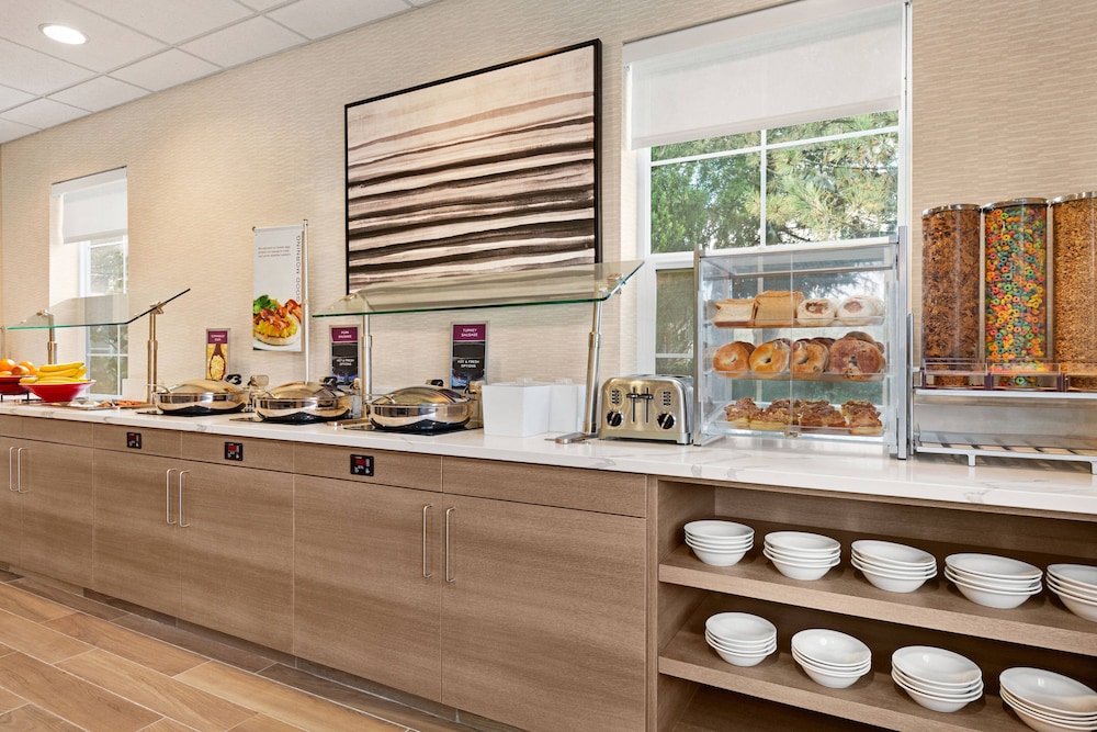 Residence Inn Salem 35/41