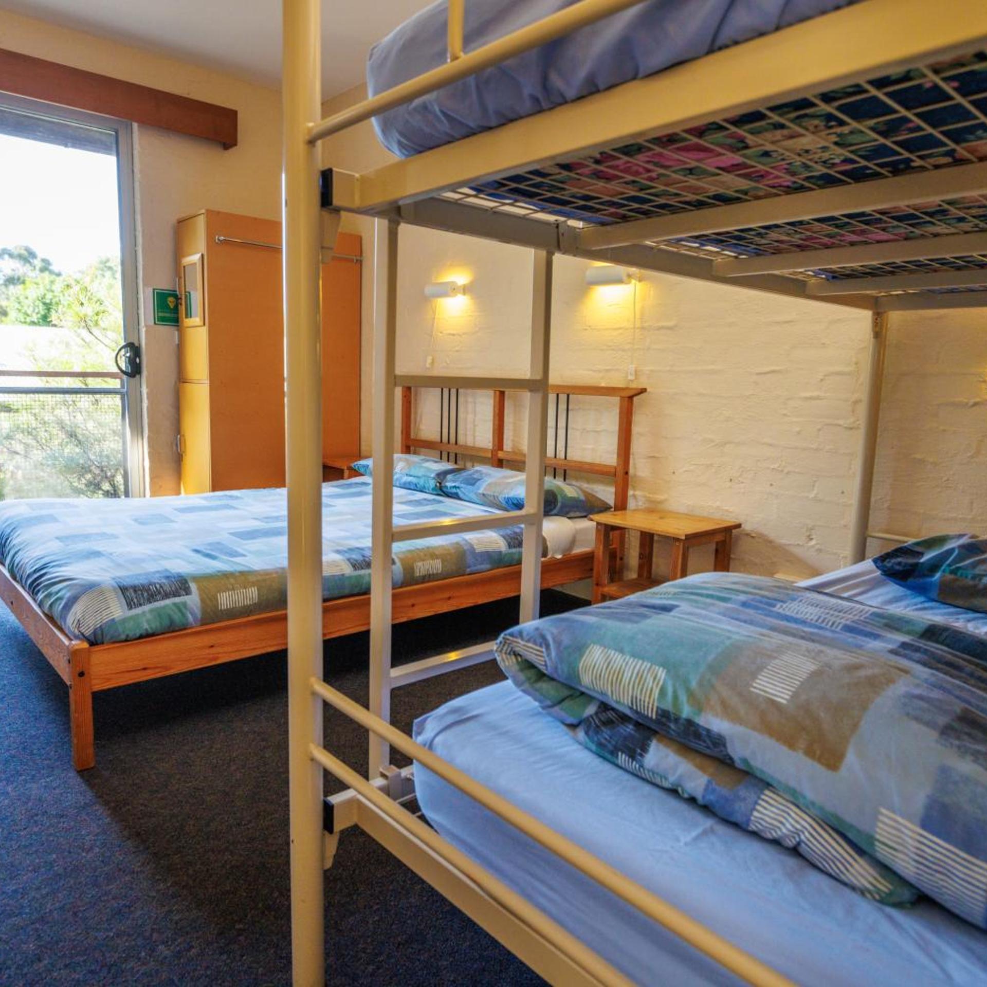 YHA Grampians Eco Halls Gap 14/63