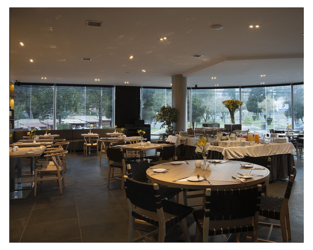 CASA GRANDE SUITES 30/42