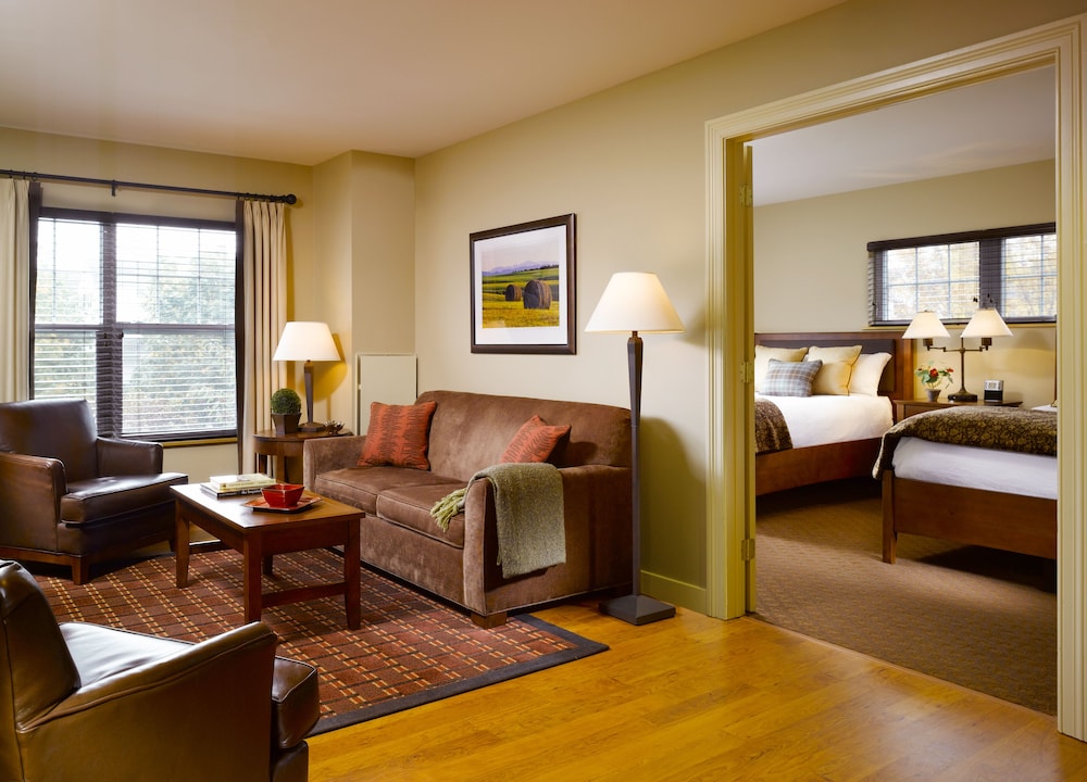 Green Mountain Suites Hotel 14/31