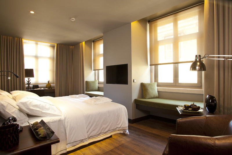 Premium, Double Bed
