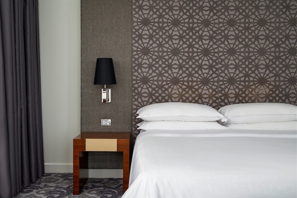 Sheraton Melbourne Hotel 14/37