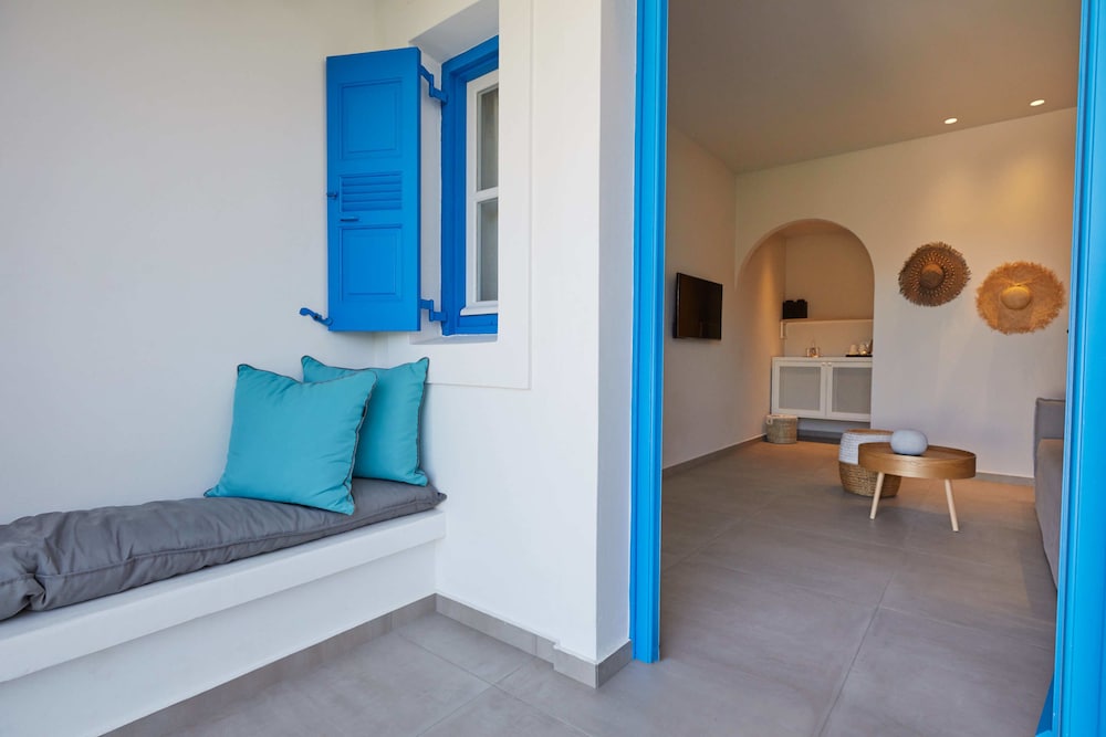 Vigla Hotel 35/75
