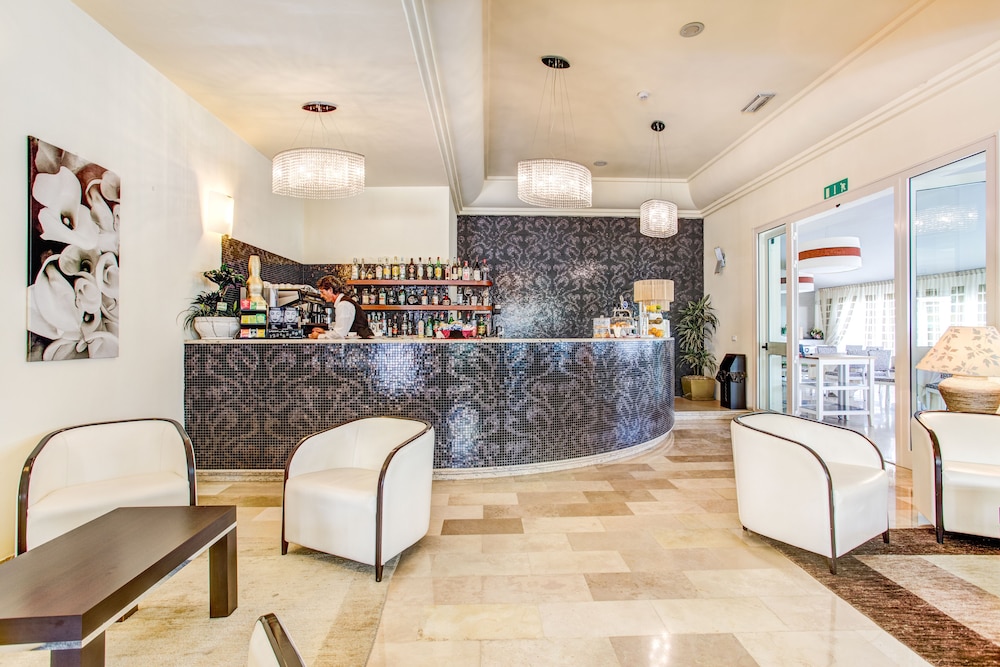 Hotel Brasil 6/50