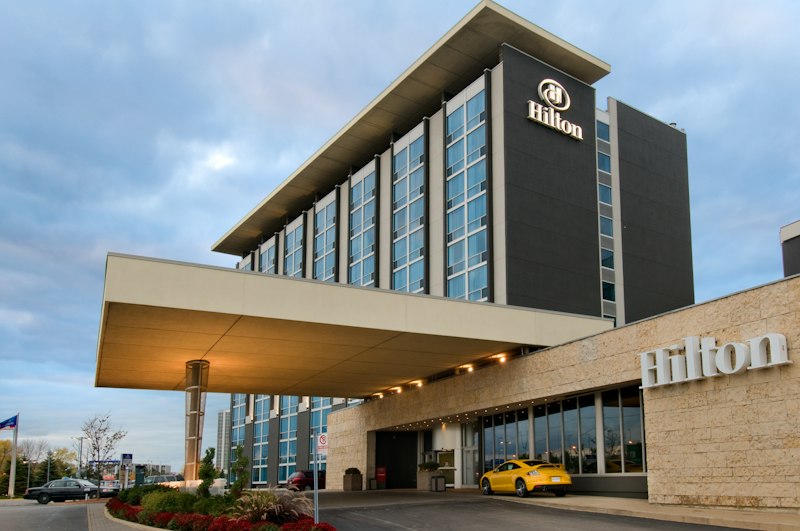 Hilton Toronto Airport Hotel & Suites 4/79