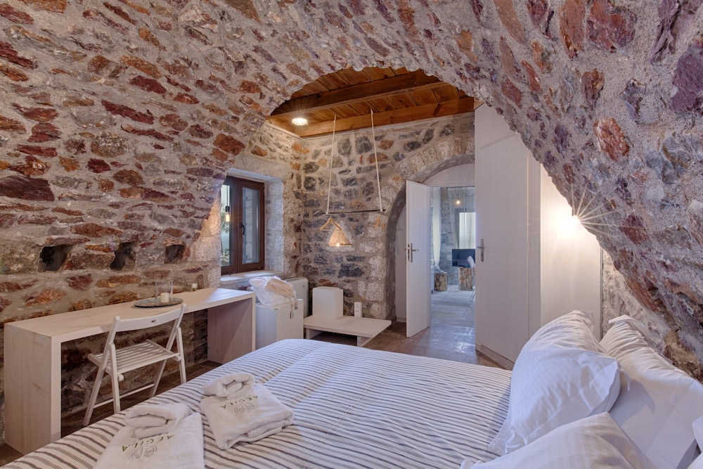 Aegila Boutique Hotel 11/50