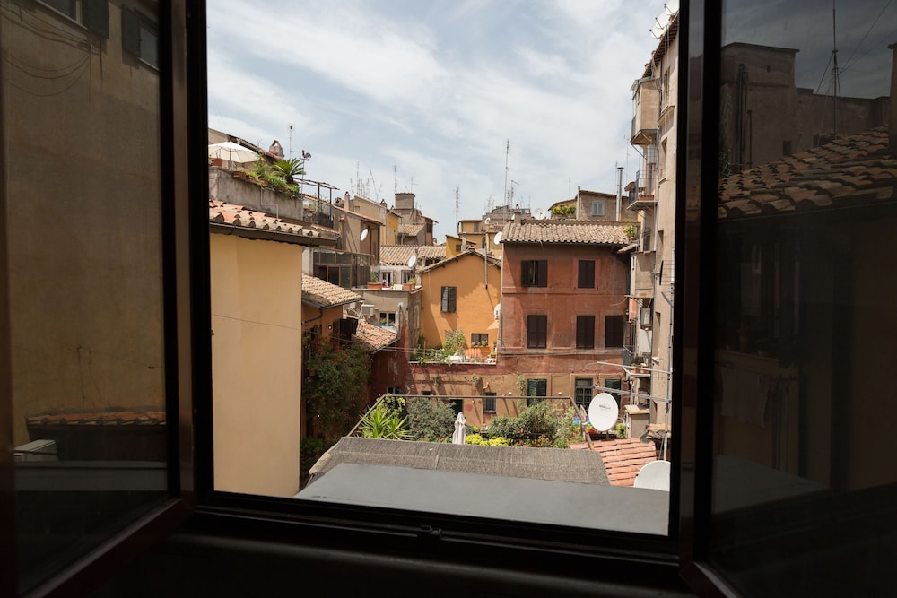 Pellegrino Campo de Fiori Suite 19/23
