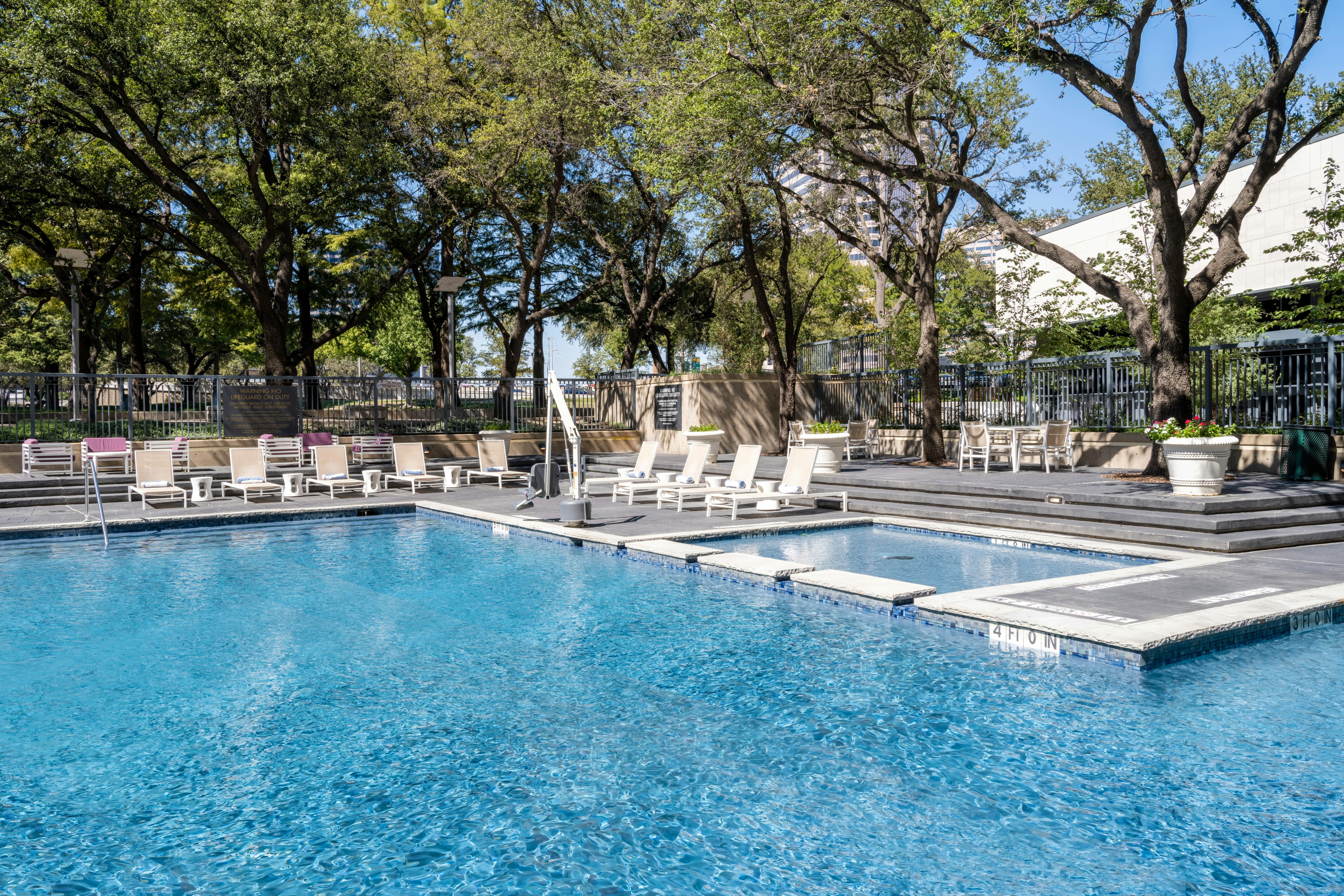 Hilton Dallas Lincoln Centre by the Galleria 28/56