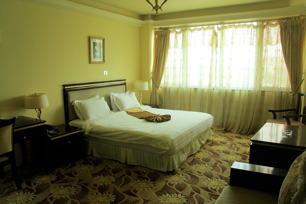 Yoly Addis Hotel 20/50