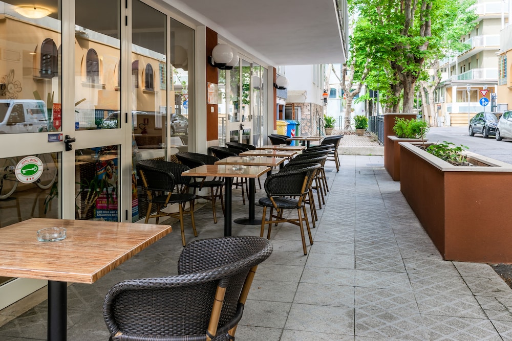 Hotel Stresa 59/66