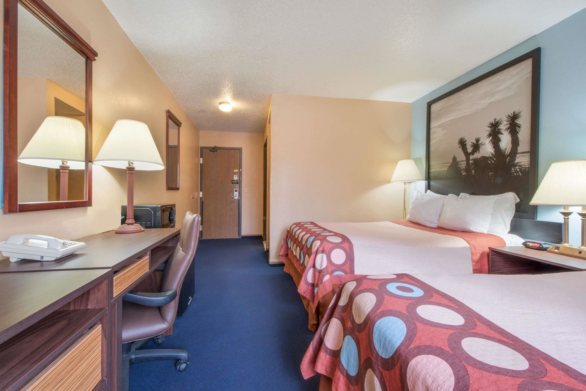 غرفة قياسية بسريرين كوين، Super 8 by Wyndham College Station 2/4