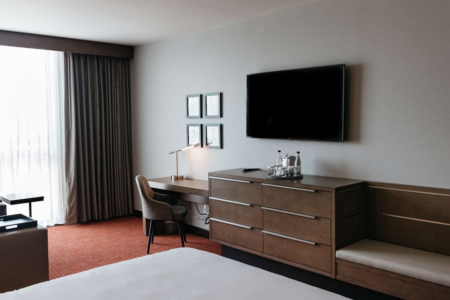 Revel Hotel Des Moines Urbandale, Tapestry Collection by Hilton 58/63
